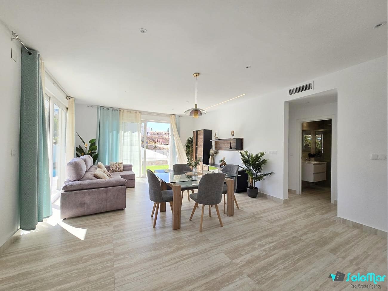 3 bedroom Villa for sale in Ciudad Quesada with pool - € 575,000 (Ref: 9256368)