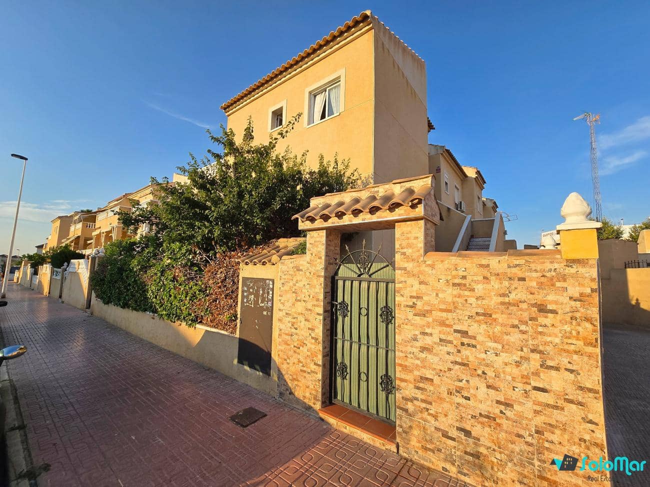 2 soverom Bungalow til salgs i Torrevieja - € 124 950 (Ref: 9950751)