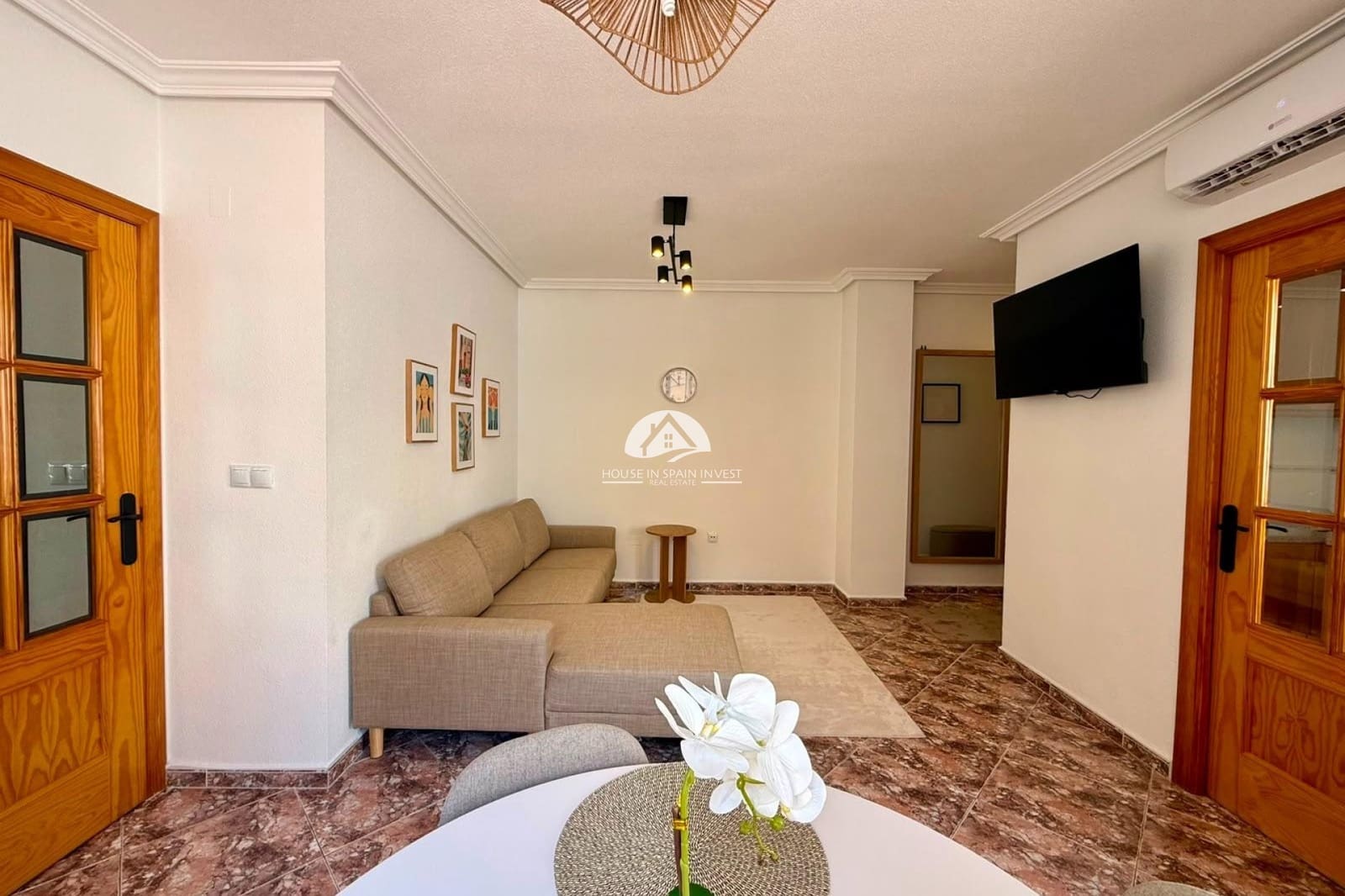 2 soverom Leilighet til salgs i Torrevieja - € 159 900 (Ref: 10007908)