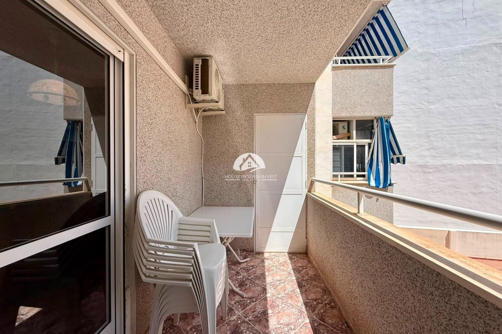 2 soverom Leilighet til salgs i Torrevieja - € 159 900 (Ref: 10007908)