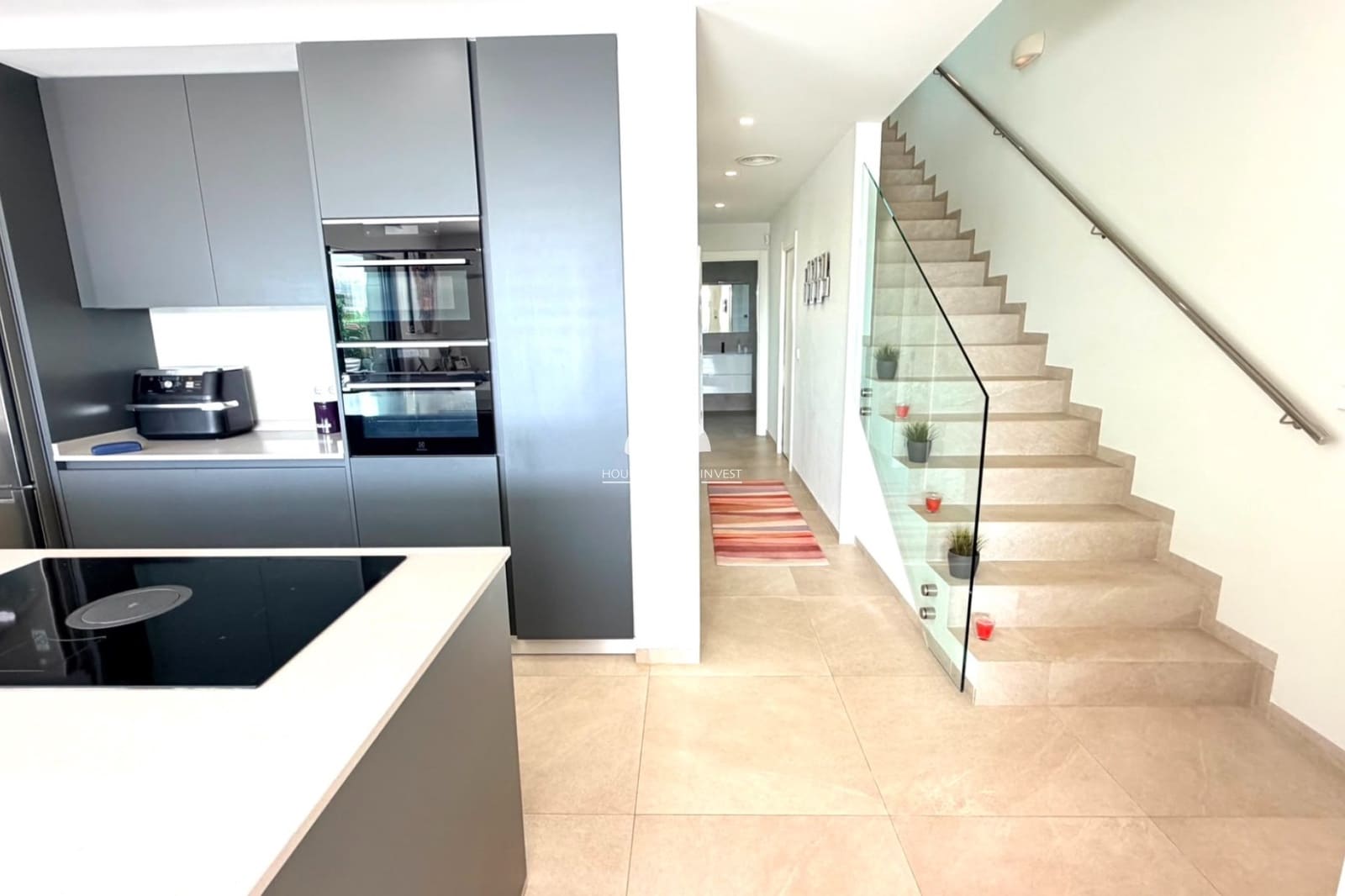 4 soveværelse Villa til salg i Los Montesinos med swimmingpool - € 595.000 (Ref: 10007909)