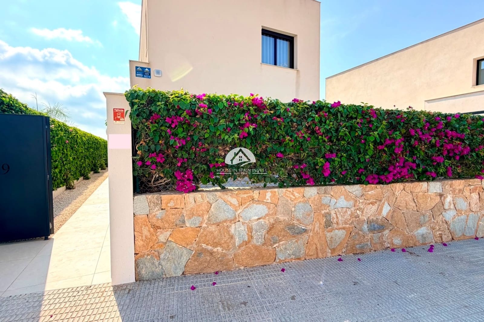 4 soveværelse Villa til salg i Los Montesinos med swimmingpool - € 595.000 (Ref: 10007909)
