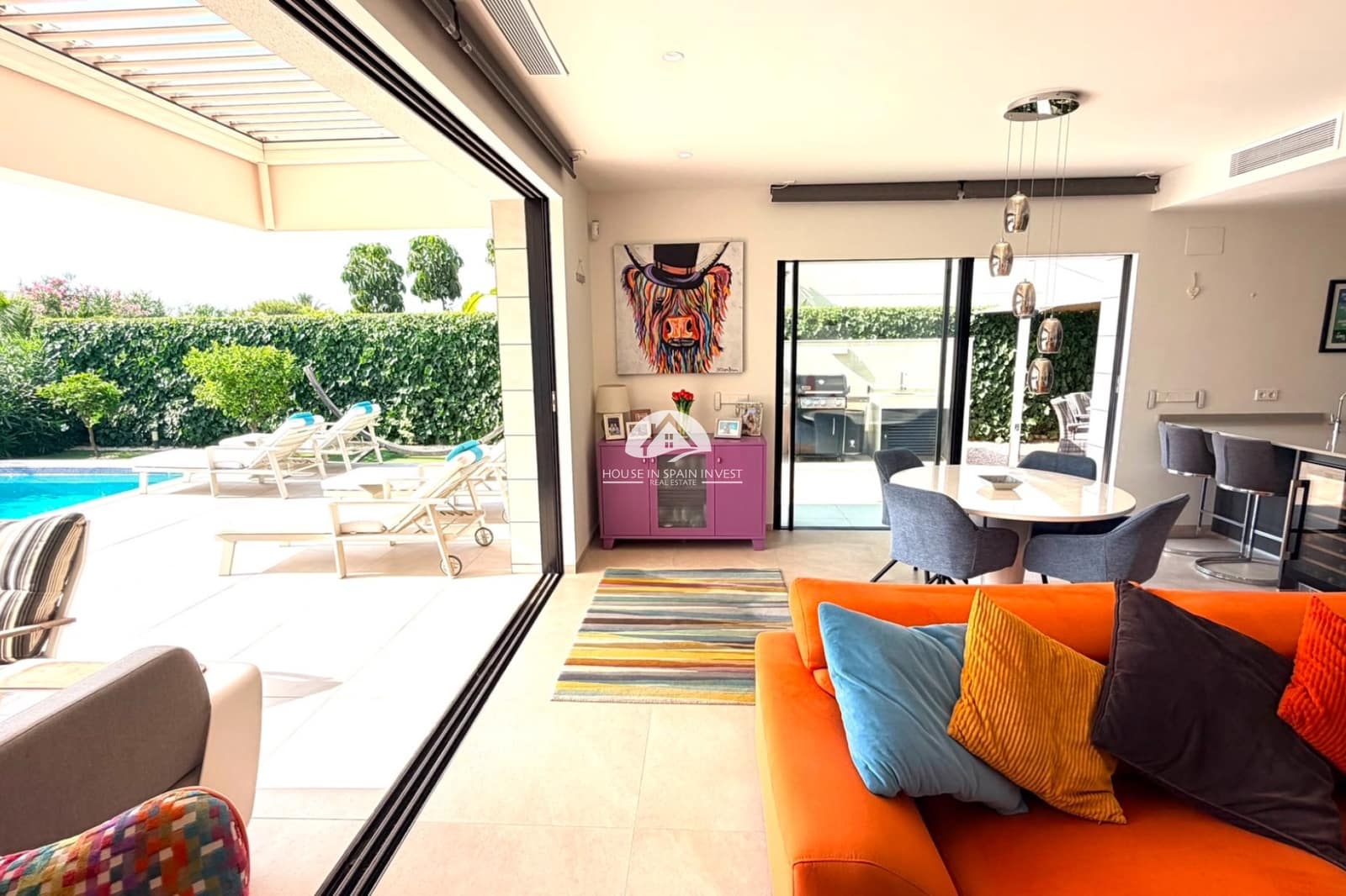 4 soveværelse Villa til salg i Los Montesinos med swimmingpool - € 595.000 (Ref: 10007909)