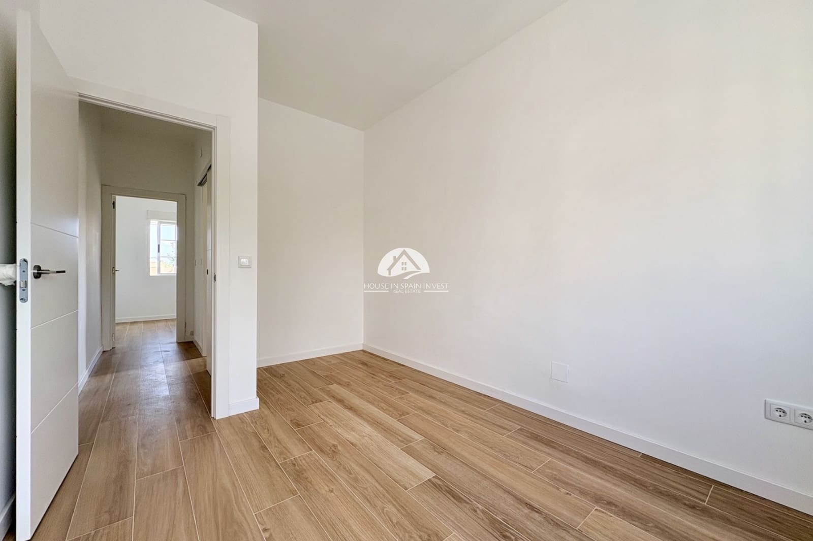 4 quarto Moradia para venda em Los Balcones com piscina - 270 000 € (Ref: 10007910)