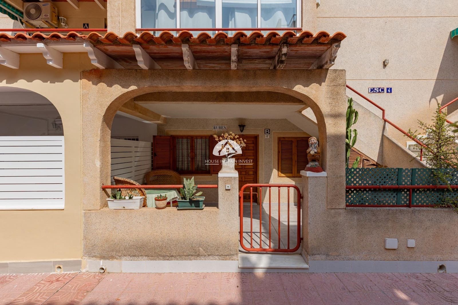 2 makuuhuone Huoneisto myytävänä paikassa Torrevieja - 129 900 € (Ref: 10007913)