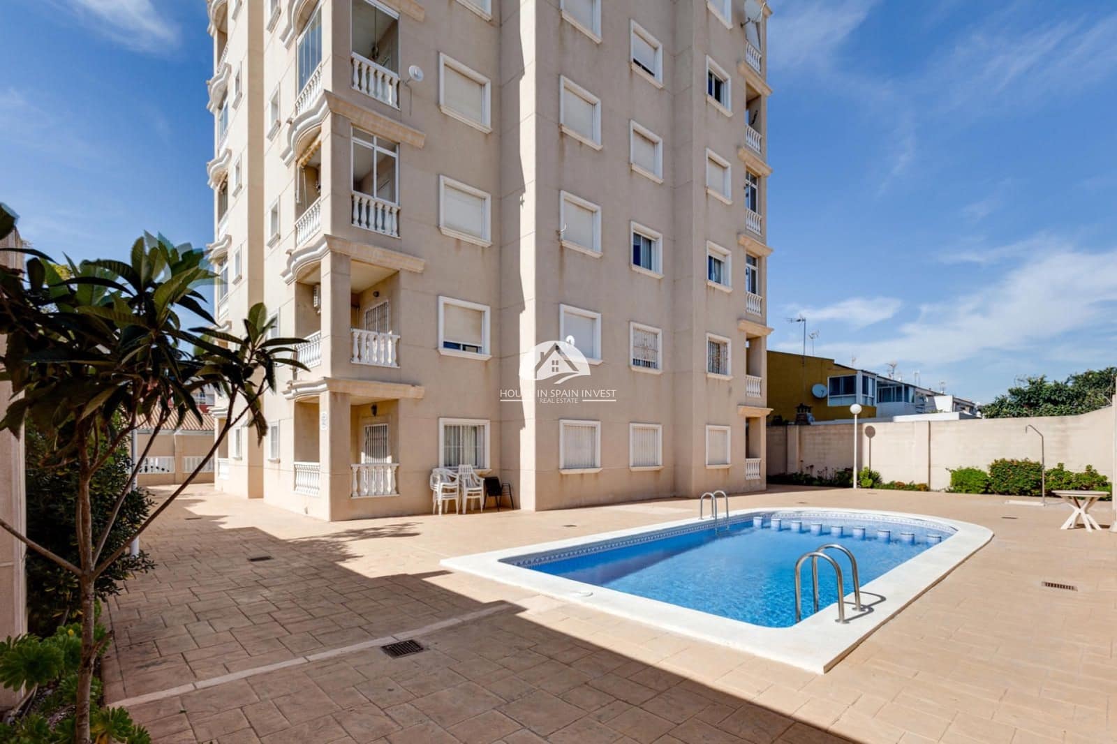 2 Zimmer Apartment zu verkaufen in Torrevieja mit Pool - 164.969 € (Ref: 10007914)