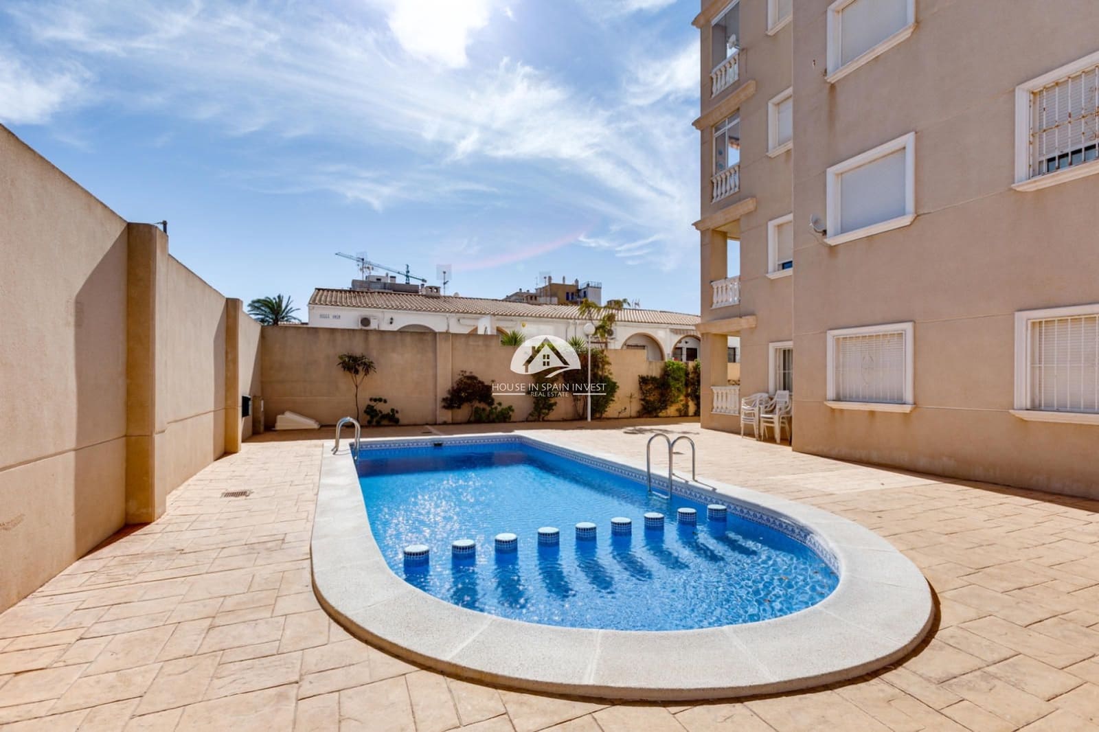 2 Zimmer Apartment zu verkaufen in Torrevieja mit Pool - 164.969 € (Ref: 10007914)