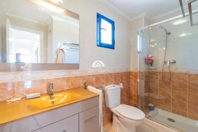 2 Zimmer Apartment zu verkaufen in Dehesa de Campoamor, Orihuela mit Pool - 215.000 € (Ref: 10007915)
