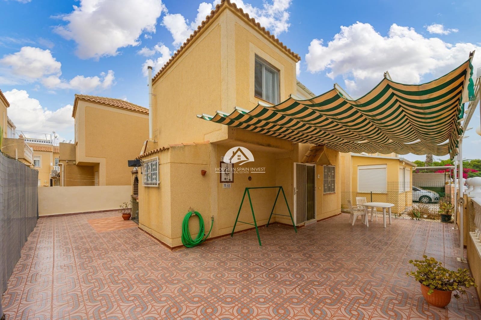 3 bedroom Villa for sale in Torrevieja with pool - € 199,500 (Ref: 10014269)