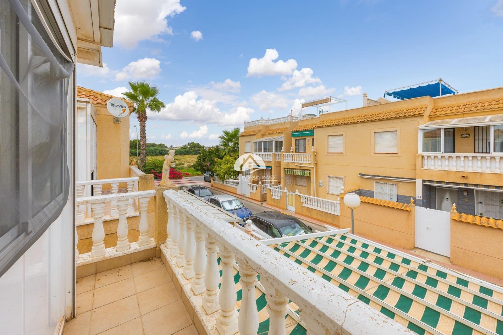 3 bedroom Villa for sale in Torrevieja with pool - € 199,500 (Ref: 10014269)