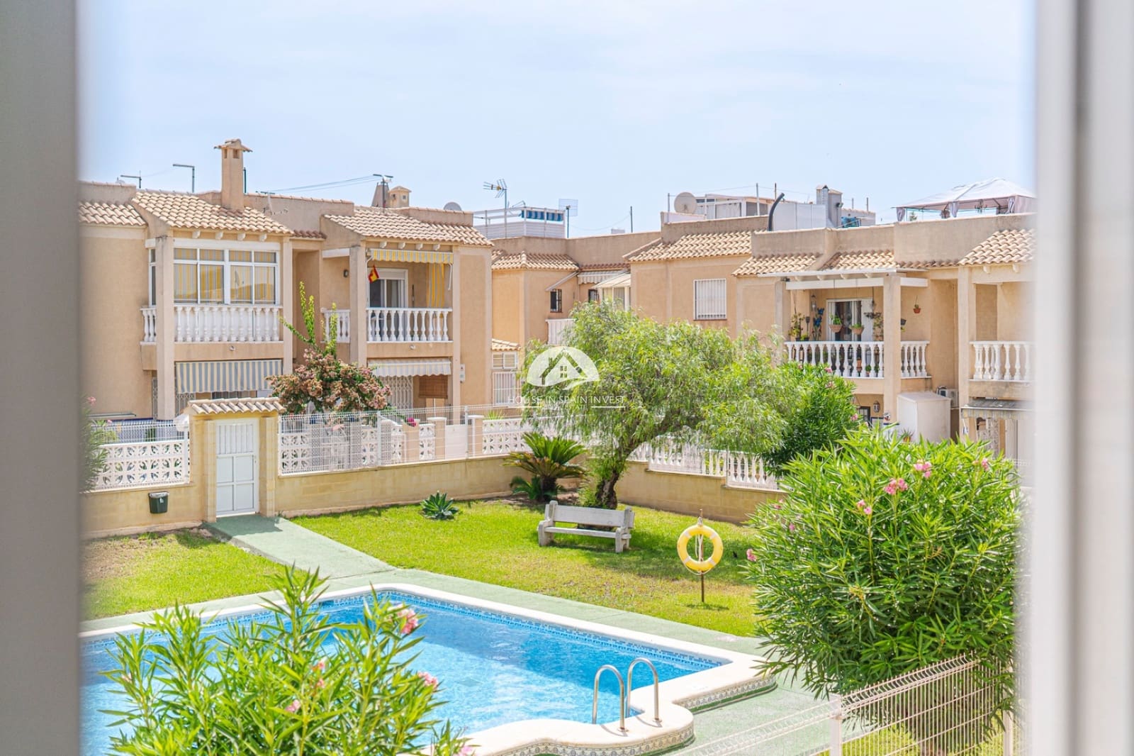 2 slaapkamer Appartement te koop in Torrevieja met zwembad - € 129.000 (Ref: 10014272)