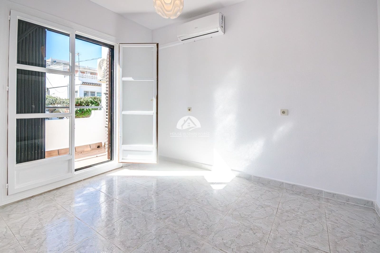 3 bedroom Townhouse for sale in San Miguel de Salinas - € 149,950 (Ref: 10020019)