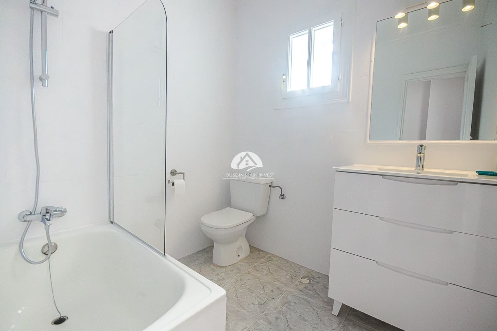 3 bedroom Townhouse for sale in San Miguel de Salinas - € 149,950 (Ref: 10020019)