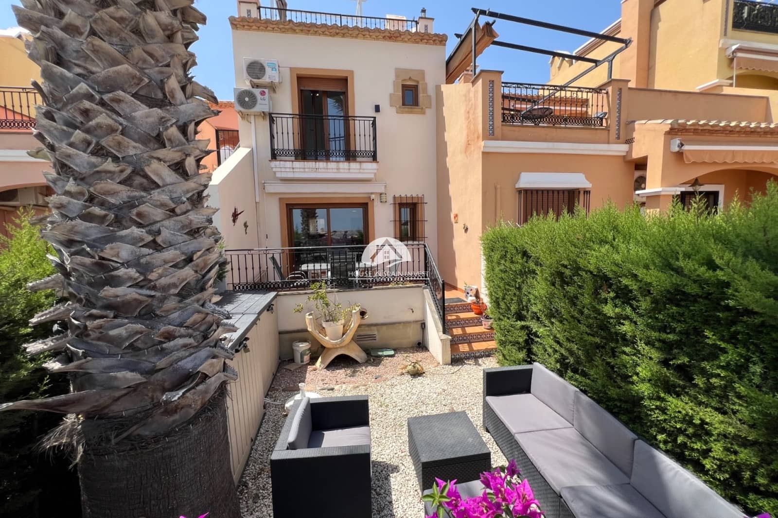Casa de 2 habitaciones en Algorfa en venta con piscina - 220.000 € (Ref: 10020021)