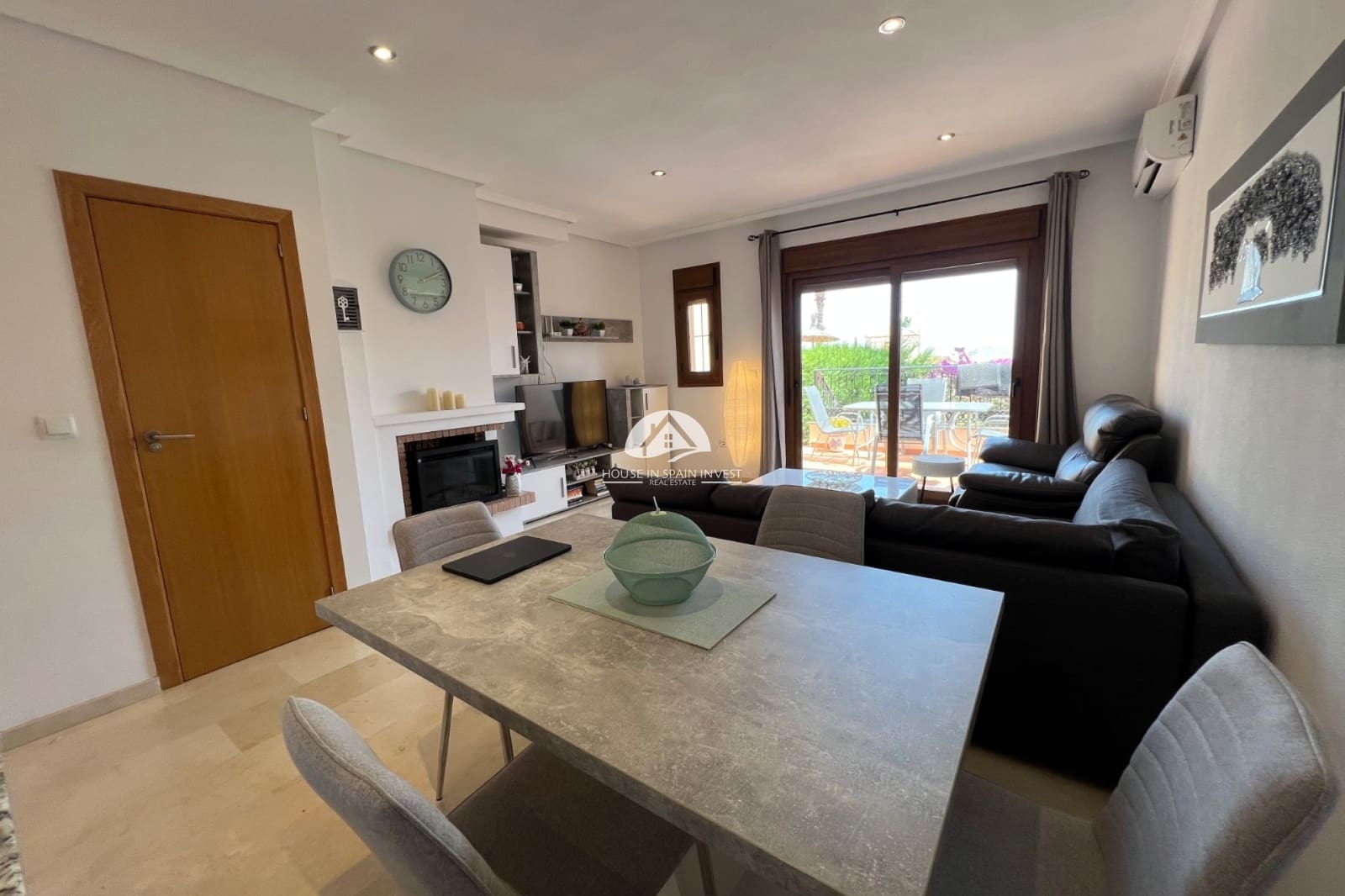 Casa de 2 habitaciones en Algorfa en venta con piscina - 220.000 € (Ref: 10020021)