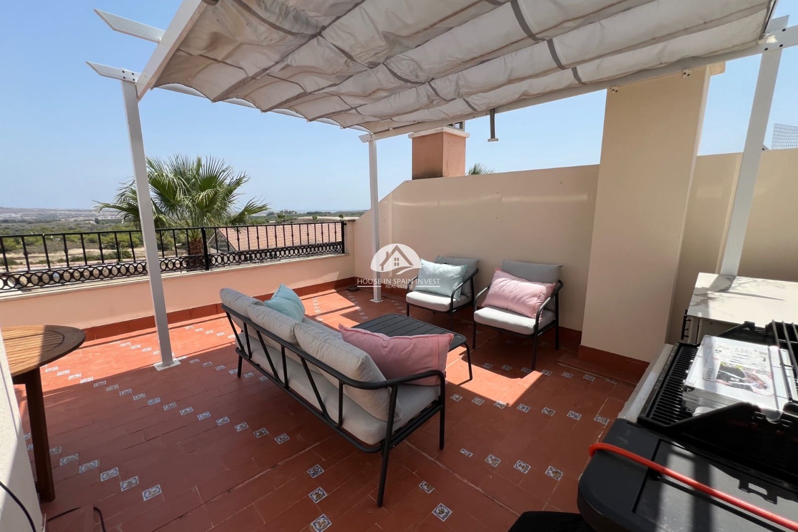 Casa de 2 habitaciones en Algorfa en venta con piscina - 220.000 € (Ref: 10020021)