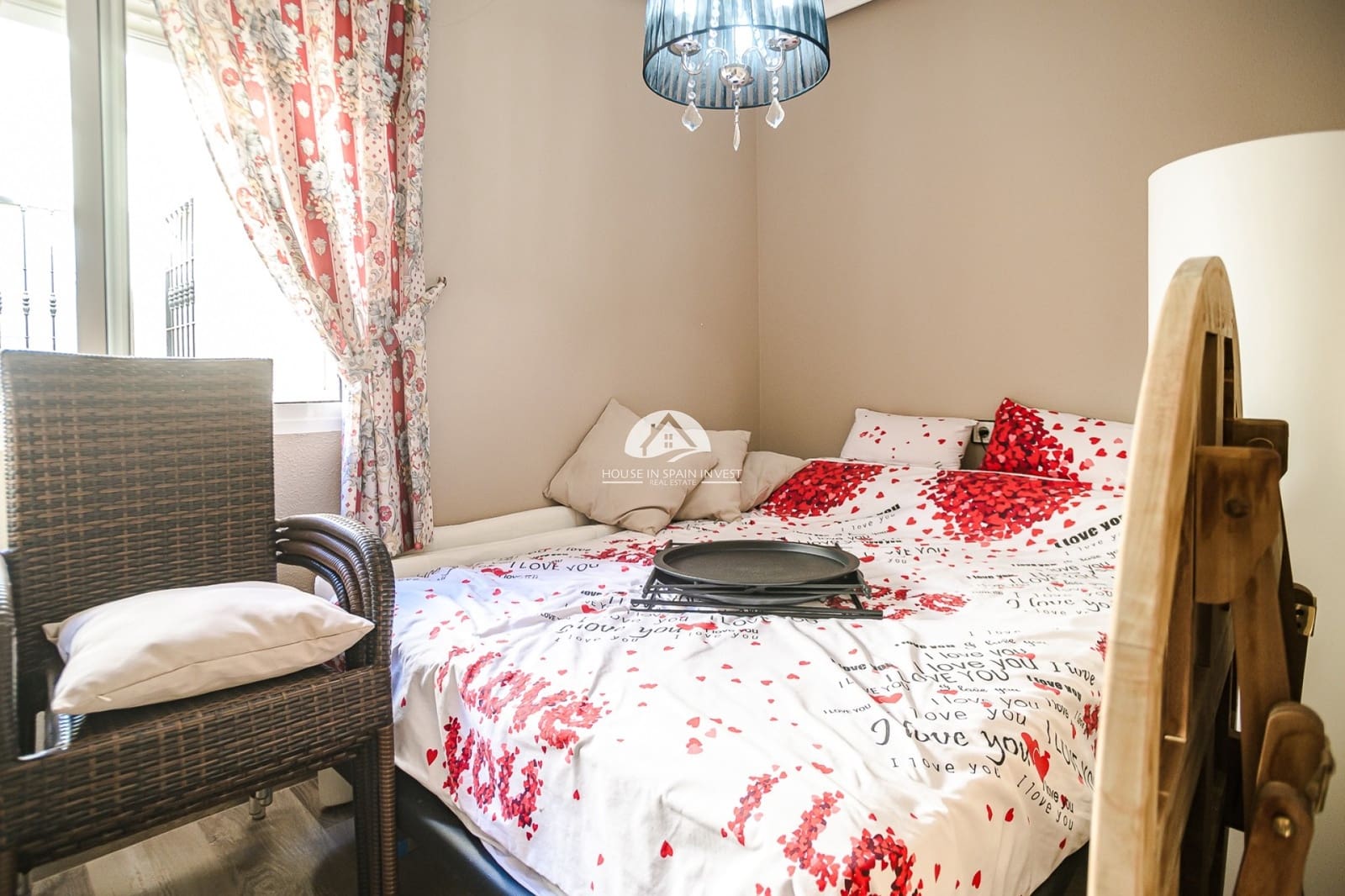 3 makuuhuone Huoneisto myytävänä paikassa Torrevieja mukana uima-altaan - 139 500 € (Ref: 10020022)