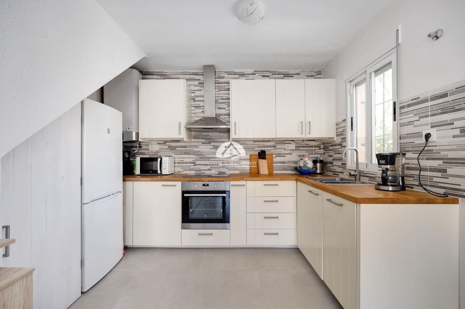 2 bedroom Bungalow for sale in Torrevieja with pool - € 135,000 (Ref: 10020023)