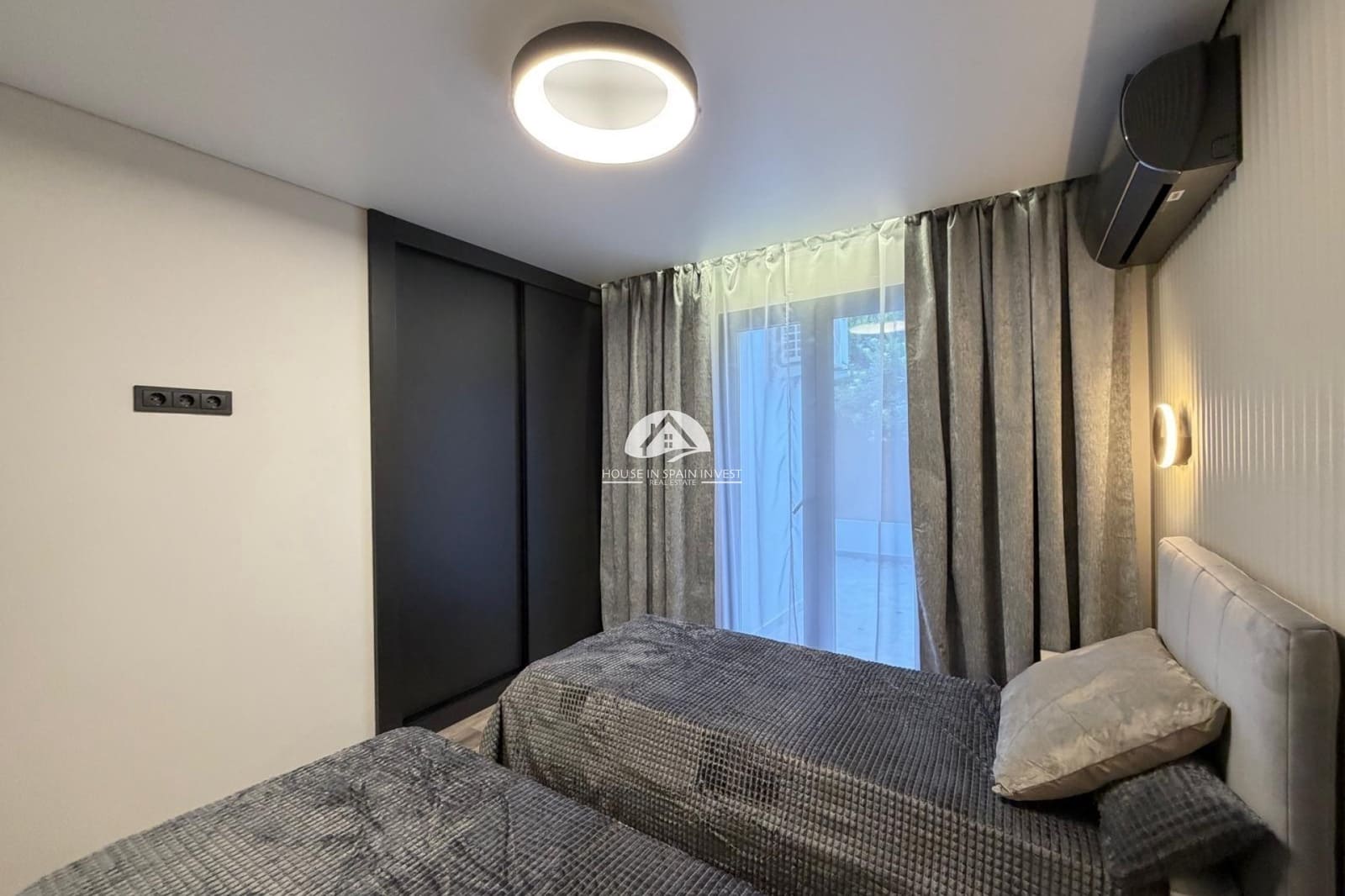4 chambre Villa/Maison à vendre à Punta Prima avec piscine - 749 000 € (Ref: 10024907)