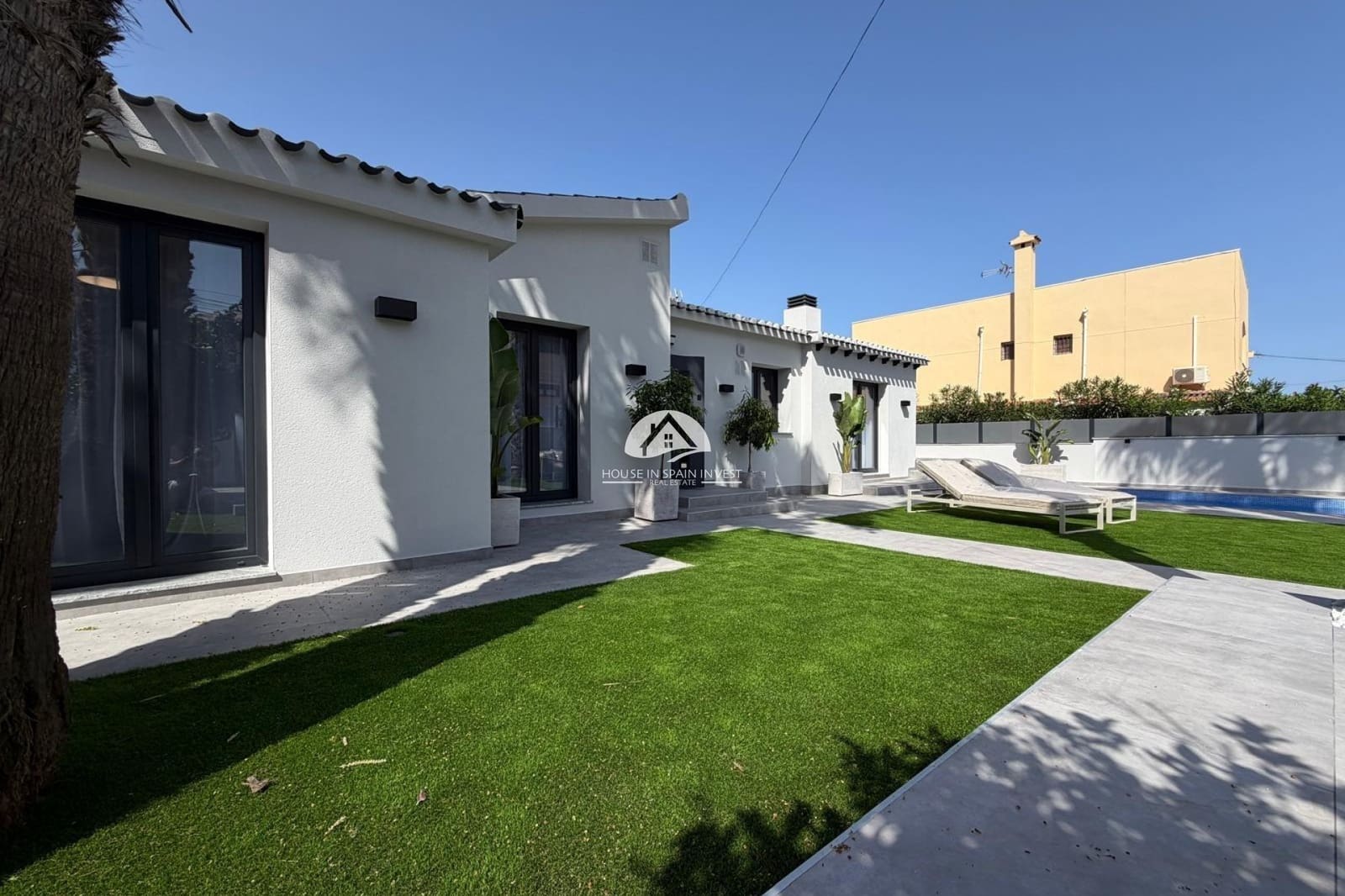 4 chambre Villa/Maison à vendre à Punta Prima avec piscine - 749 000 € (Ref: 10024907)