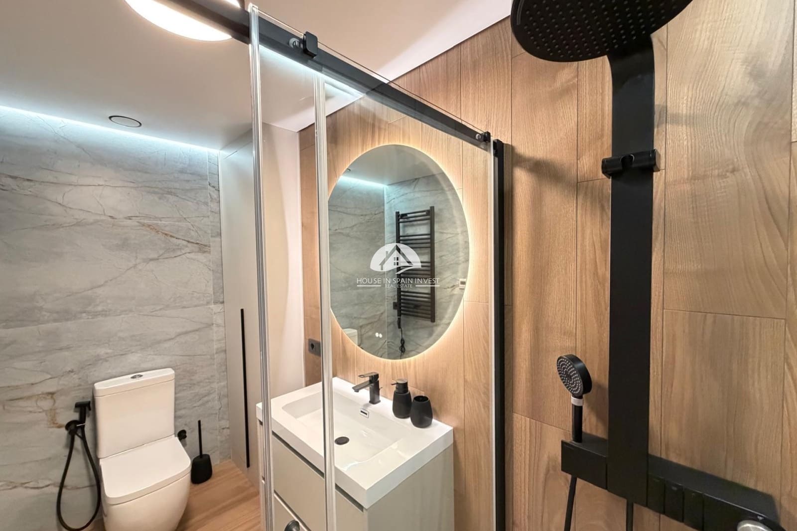 4 chambre Villa/Maison à vendre à Punta Prima avec piscine - 749 000 € (Ref: 10024907)