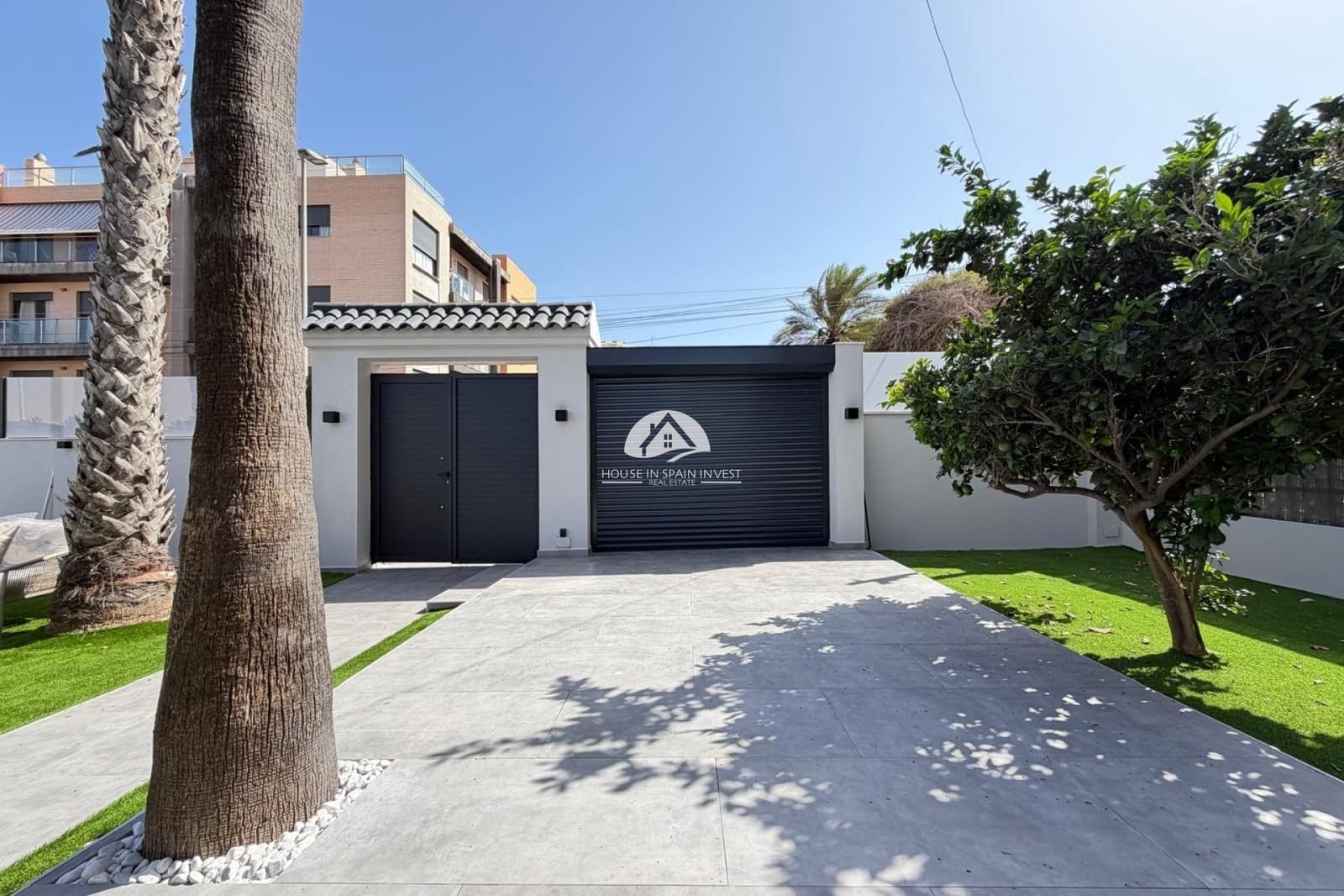 4 chambre Villa/Maison à vendre à Punta Prima avec piscine - 749 000 € (Ref: 10024907)