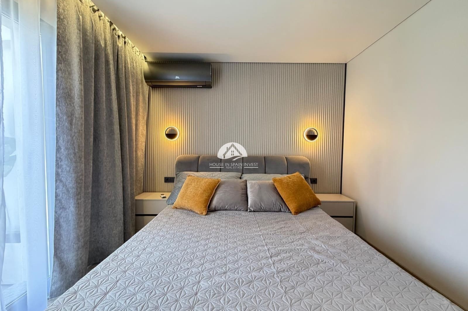 4 chambre Villa/Maison à vendre à Punta Prima avec piscine - 749 000 € (Ref: 10024907)