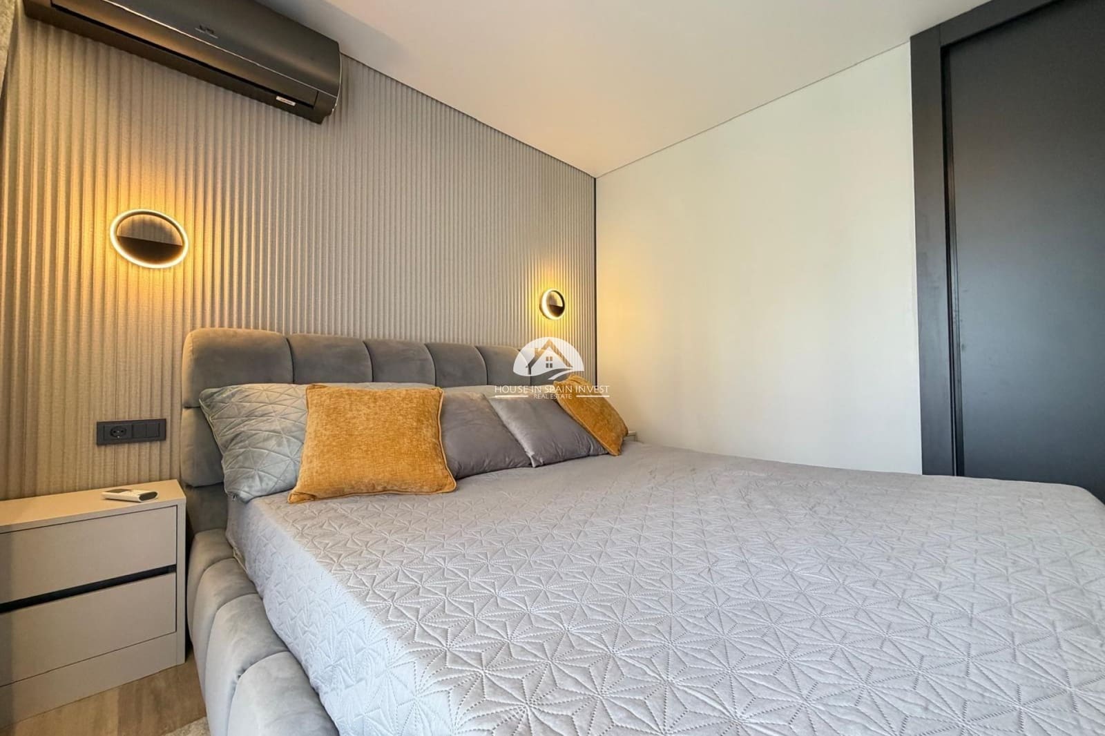 4 chambre Villa/Maison à vendre à Punta Prima avec piscine - 749 000 € (Ref: 10024907)