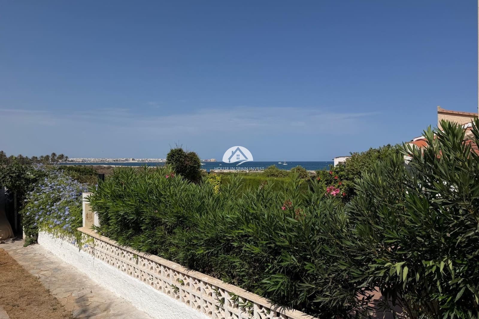 4 chambre Villa/Maison à vendre à Punta Prima avec piscine - 749 000 € (Ref: 10024907)