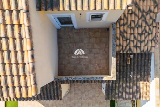 4 camera da letto Villa in vendita in Pinar de Campoverde, Pilar de la Horadada con piscina - 379.000 € (Rif: 10024908)