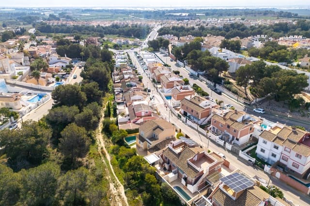 4 camera da letto Villa in vendita in Pinar de Campoverde, Pilar de la Horadada con piscina - 379.000 € (Rif: 10024908)