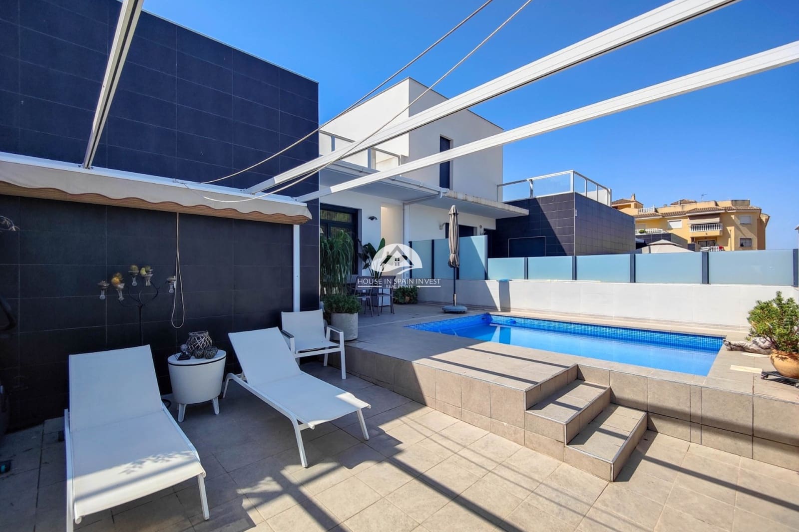 2 quarto Casa em Banda para venda em Formentera del Segura com piscina garagem - 285 000 € (Ref: 10026179)