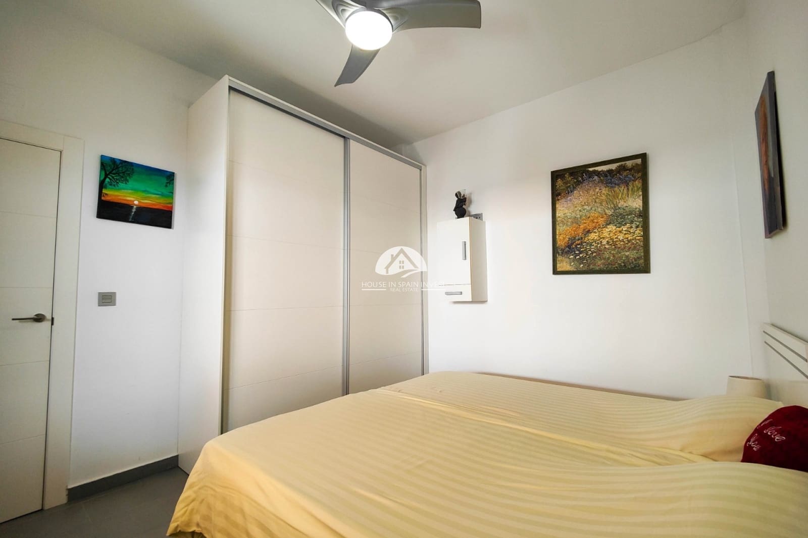 2 quarto Casa em Banda para venda em Formentera del Segura com piscina garagem - 285 000 € (Ref: 10026179)