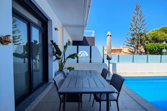 Casa de 2 habitaciones en Formentera del Segura en venta con piscina garaje - 285.000 € (Ref: 10026179)