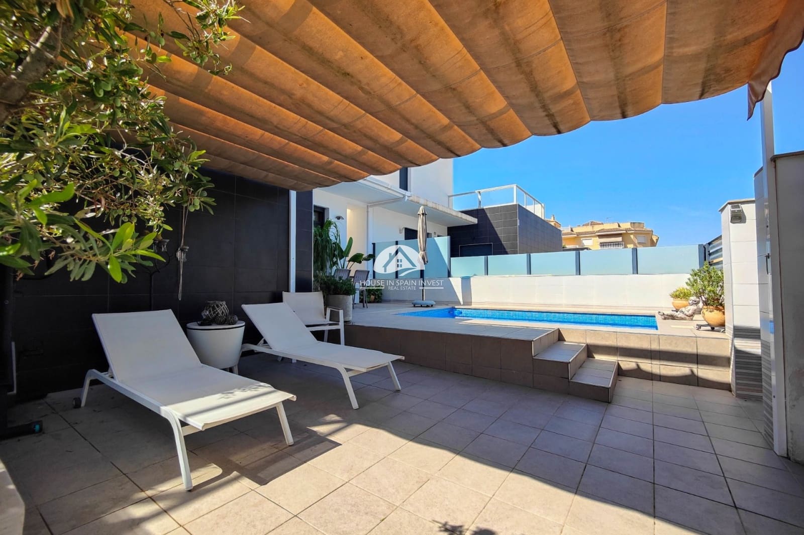 2 quarto Casa em Banda para venda em Formentera del Segura com piscina garagem - 285 000 € (Ref: 10026179)