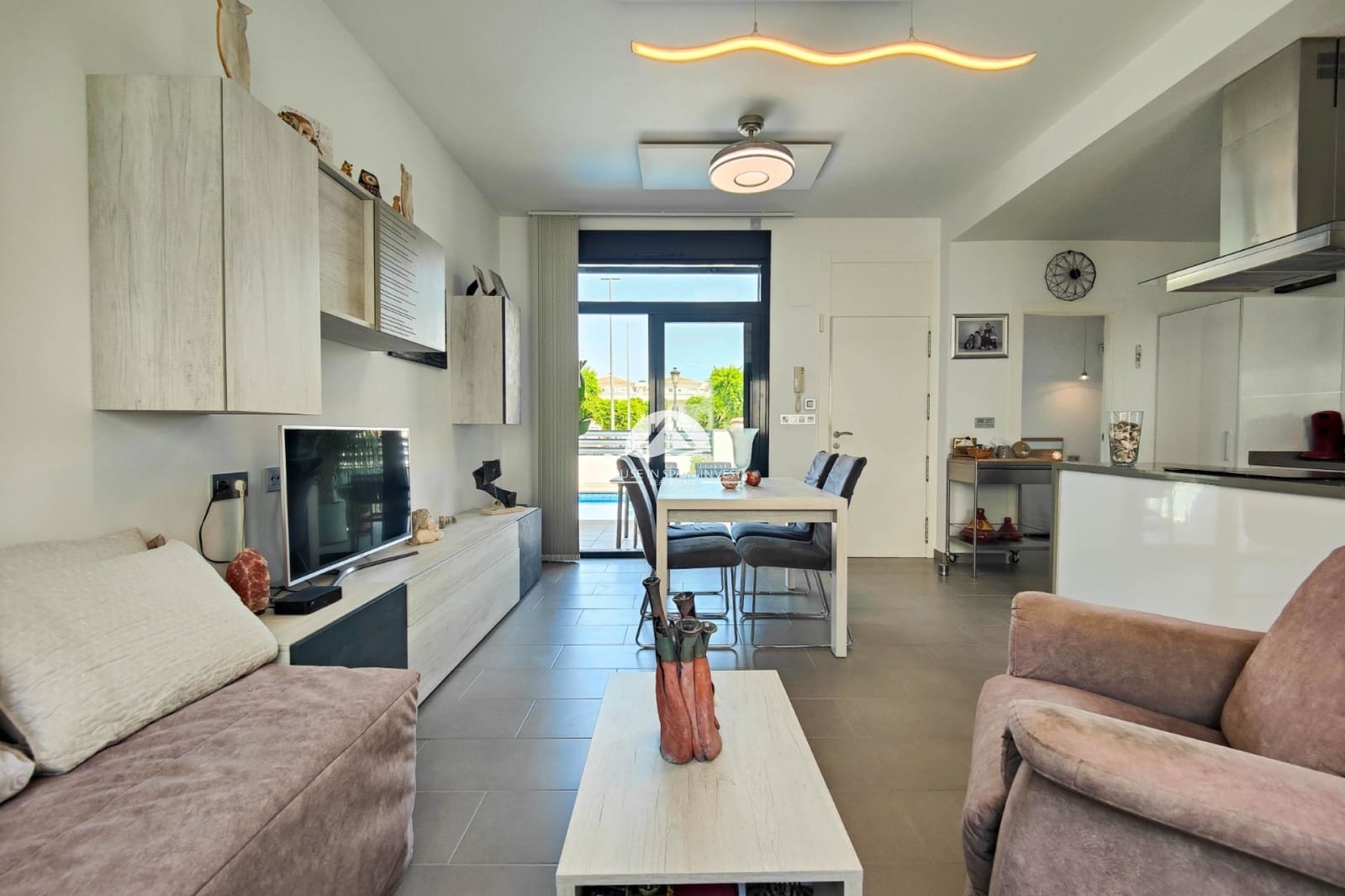 2 quarto Casa em Banda para venda em Formentera del Segura com piscina garagem - 285 000 € (Ref: 10026179)