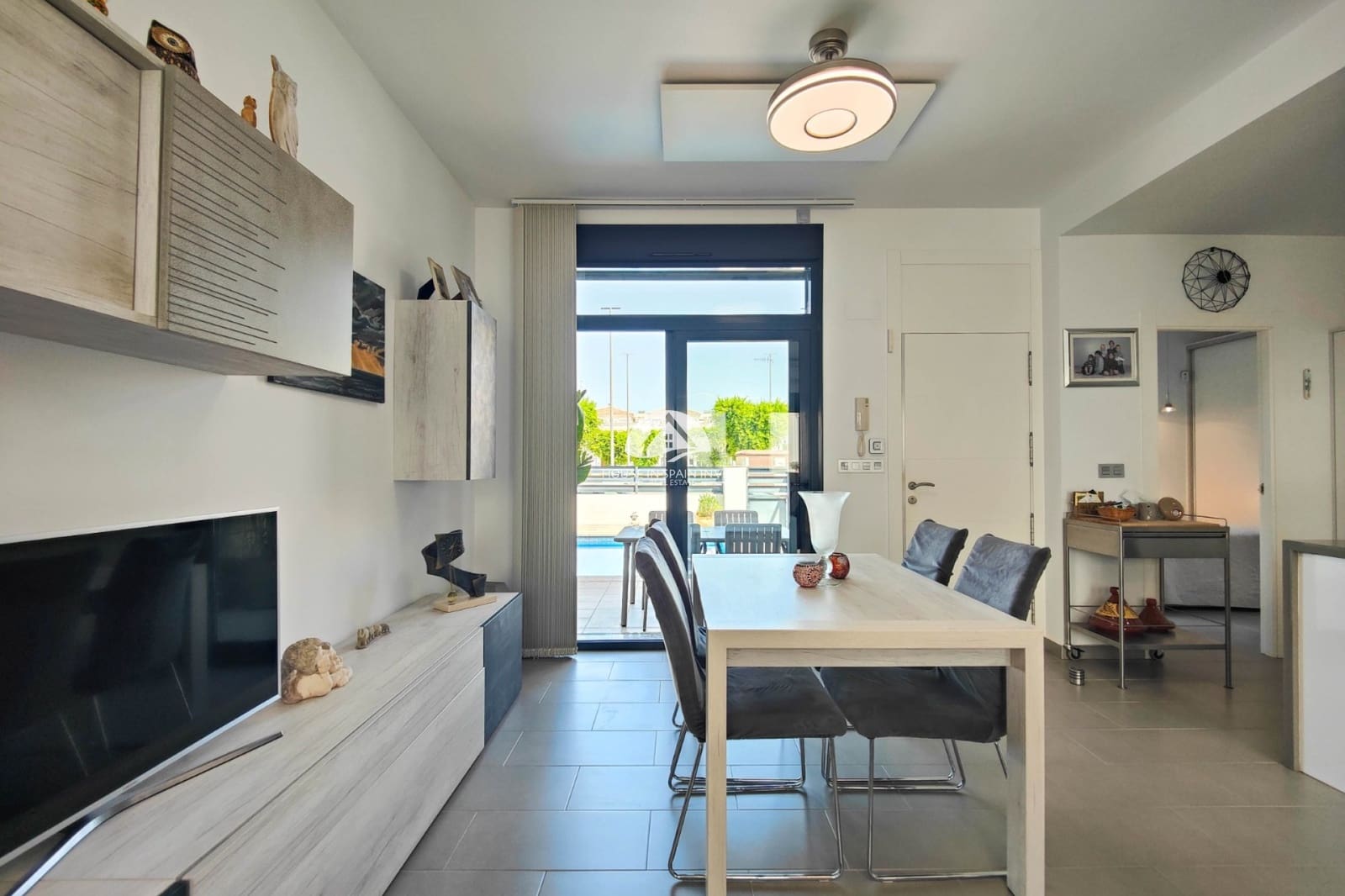 2 quarto Casa em Banda para venda em Formentera del Segura com piscina garagem - 285 000 € (Ref: 10026179)