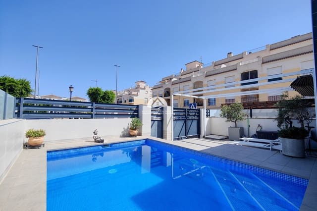 Casa de 2 habitaciones en Formentera del Segura en venta con piscina garaje - 285.000 € (Ref: 10026179)