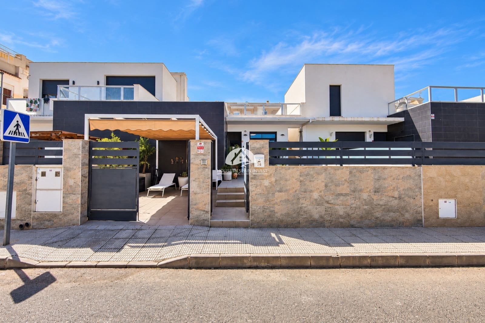 2 bedroom Villa for sale in Formentera del Segura with pool garage - € 284,990 (Ref: 10026179)