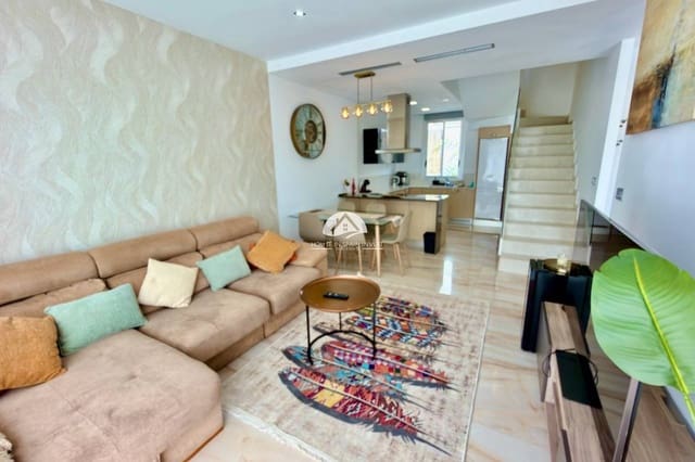 3 sovrum Villa till salu i Ciudad Quesada, Rojales med pool garage - 399 000 € (Ref: 10042357)