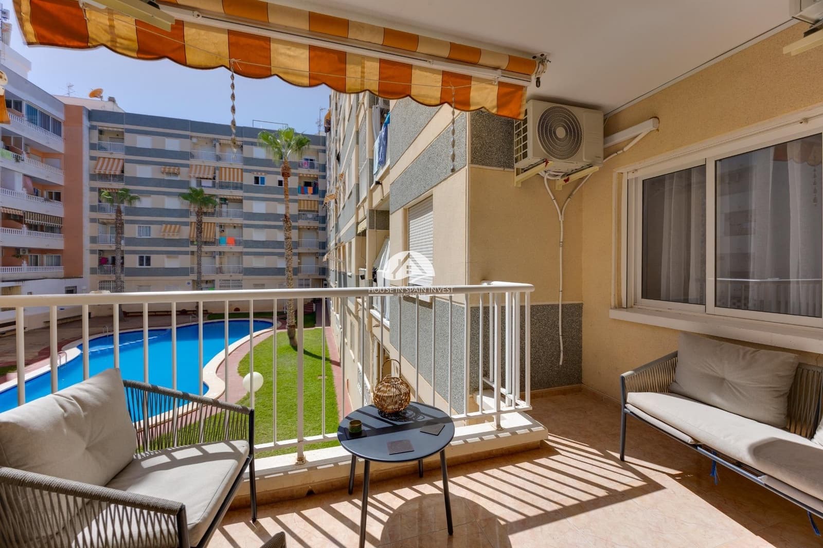 3 chambre Appartement à vendre à Torrevieja avec piscine - 159 999 € (Ref: 10042359)