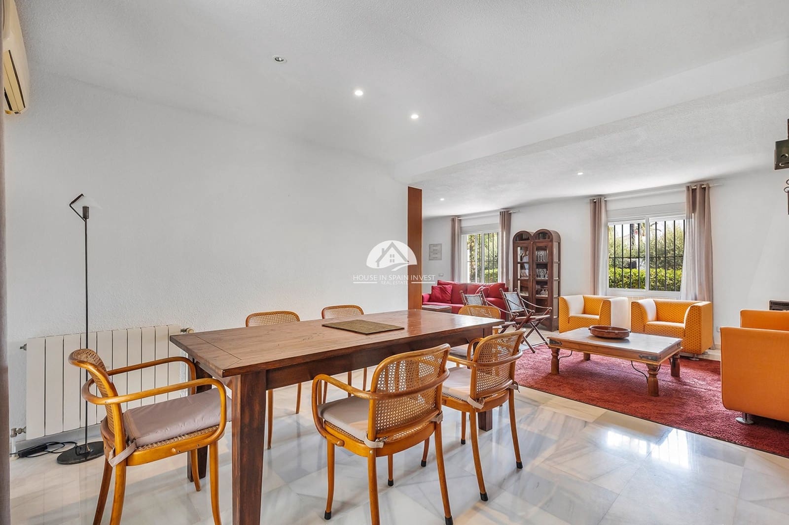 3 chambre Villa/Maison à vendre à Torrevieja avec piscine garage - 649 000 € (Ref: 10042360)