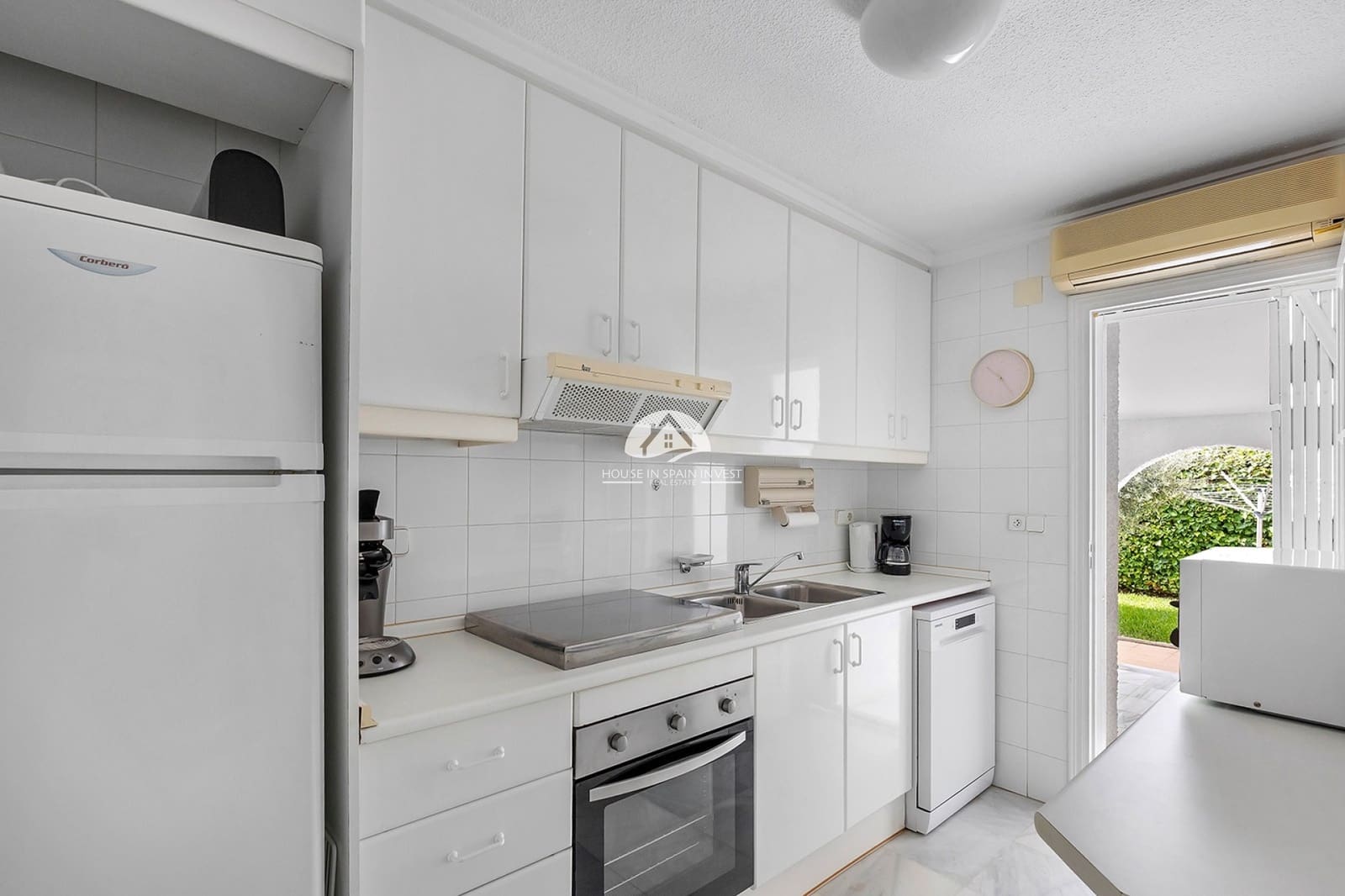 3 chambre Villa/Maison à vendre à Torrevieja avec piscine garage - 649 000 € (Ref: 10042360)