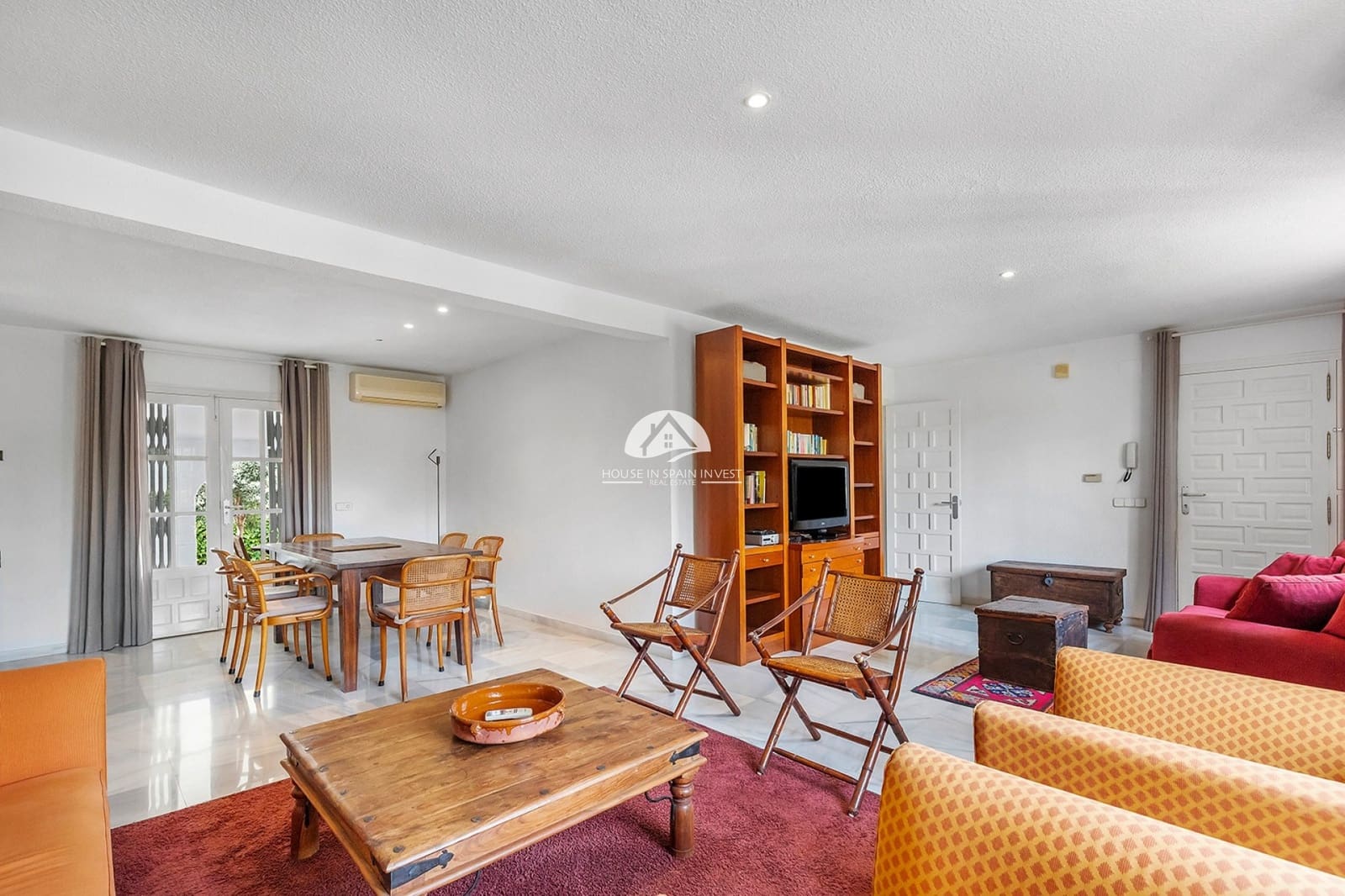 3 chambre Villa/Maison à vendre à Torrevieja avec piscine garage - 649 000 € (Ref: 10042360)