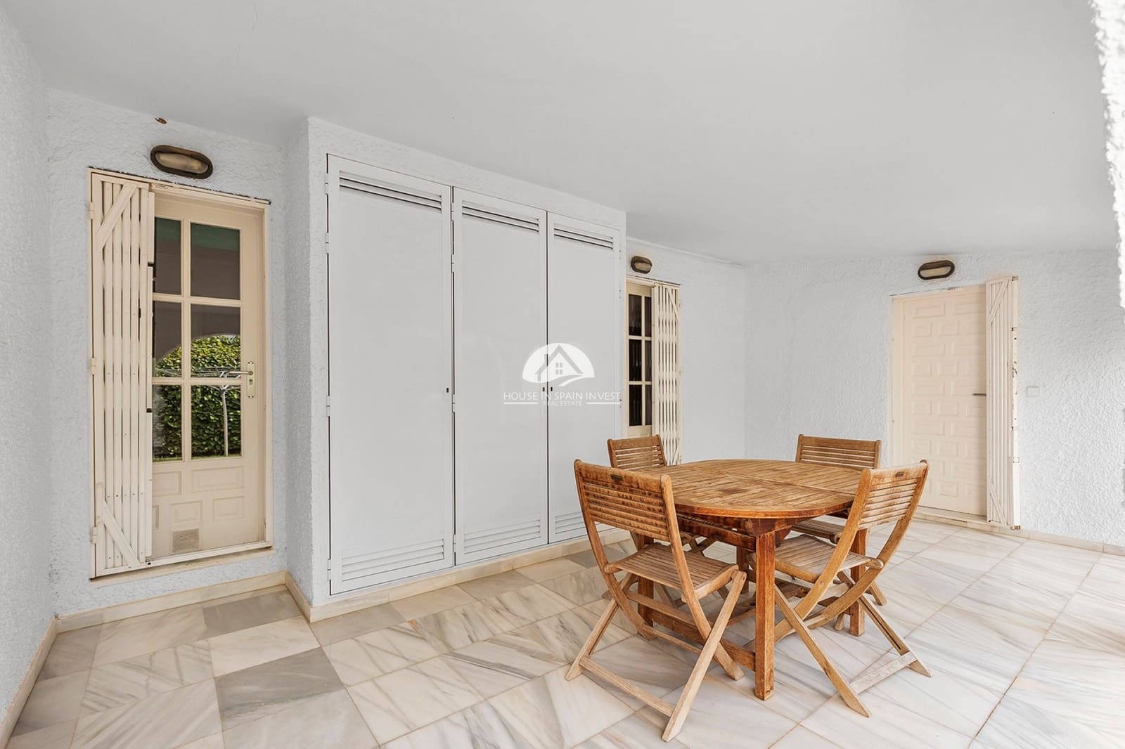 3 chambre Villa/Maison à vendre à Torrevieja avec piscine garage - 649 000 € (Ref: 10042360)