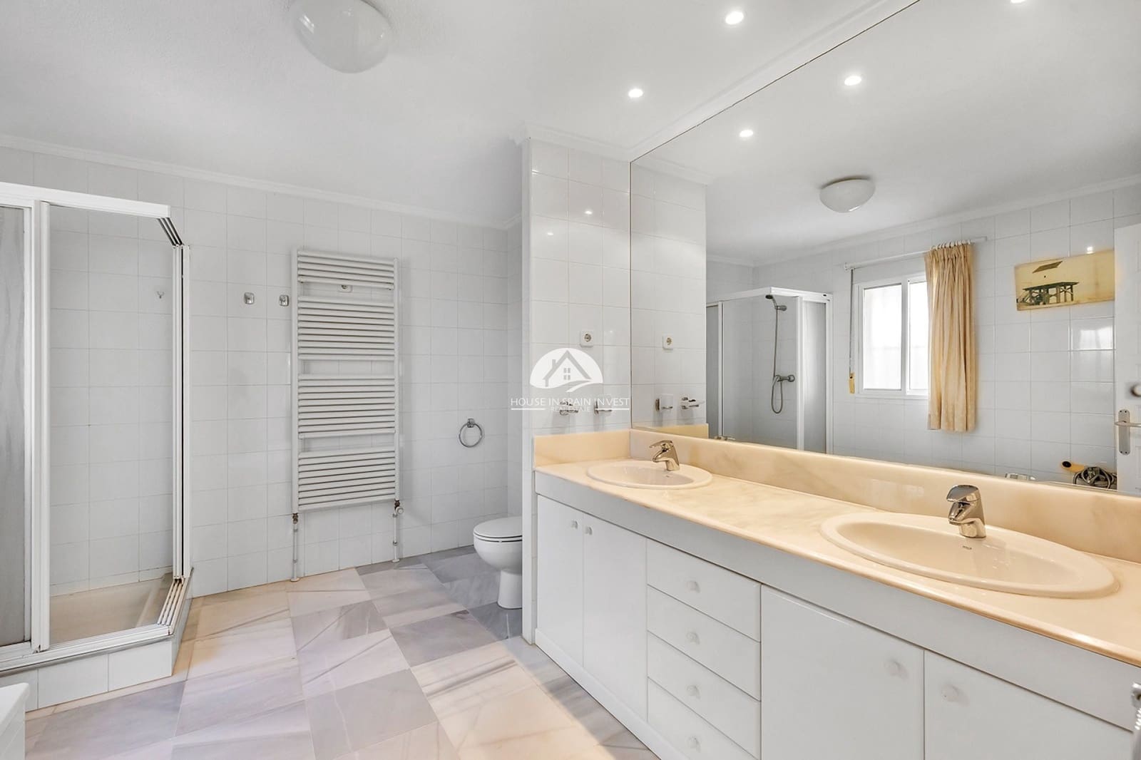 3 chambre Villa/Maison à vendre à Torrevieja avec piscine garage - 649 000 € (Ref: 10042360)