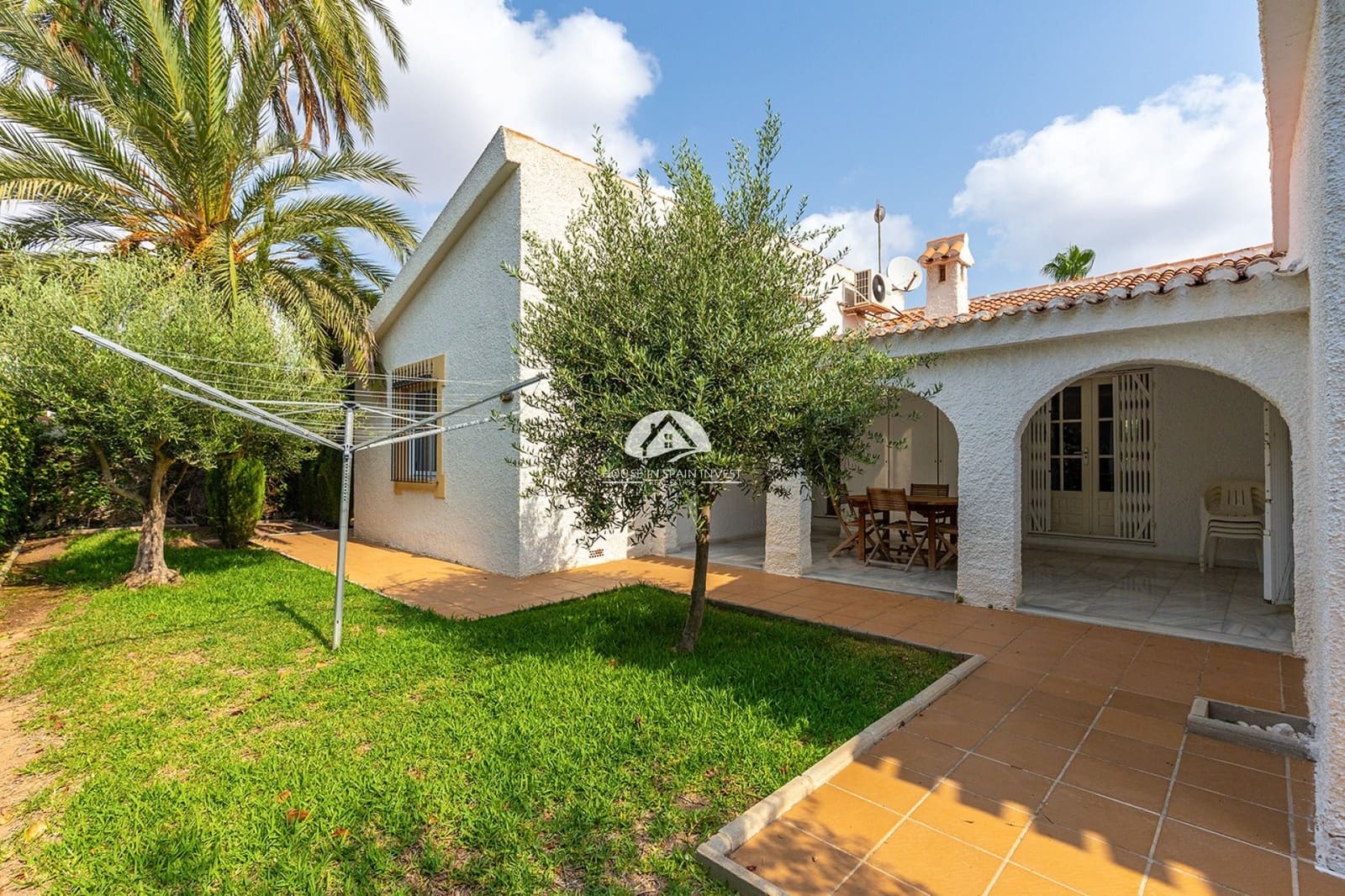 3 chambre Villa/Maison à vendre à Torrevieja avec piscine garage - 649 000 € (Ref: 10042360)