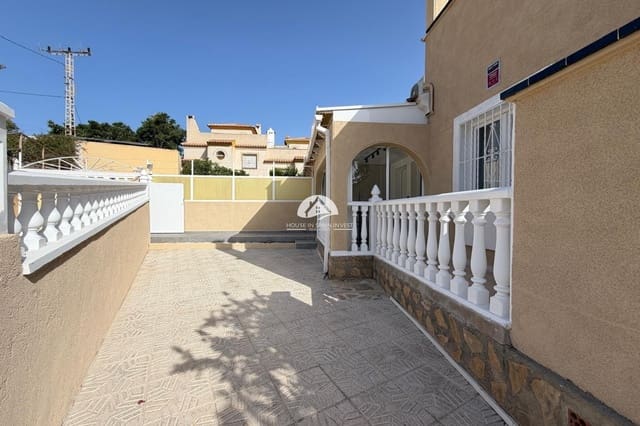 2 chambre Maison de Ville à vendre à Miramar - Torre del Moro, Torrevieja avec piscine - 249 900 € (Ref: 10042365)