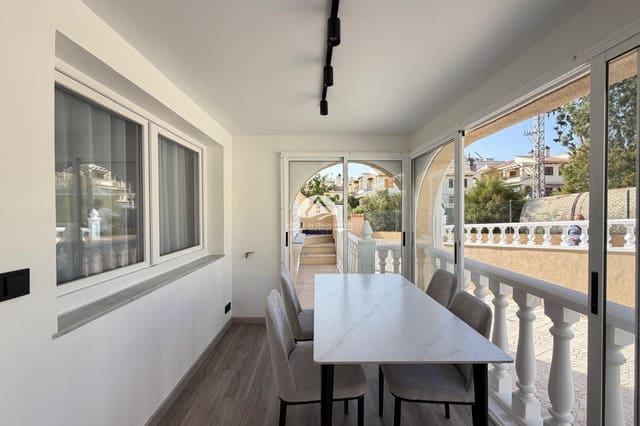 2 chambre Maison de Ville à vendre à Miramar - Torre del Moro, Torrevieja avec piscine - 249 900 € (Ref: 10042365)