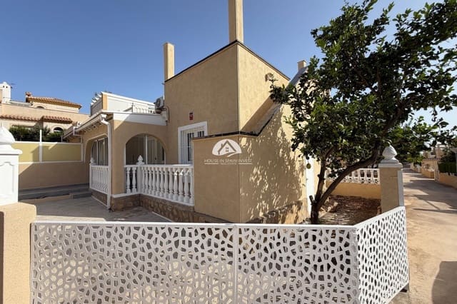 2 chambre Maison de Ville à vendre à Miramar - Torre del Moro, Torrevieja avec piscine - 249 900 € (Ref: 10042365)